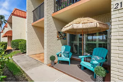 10365 Paradise Boulevard #21, Treasure Island, FL 33706 - Photo 3