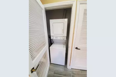 2604 Lodi Circle #107, Kissimmee, FL 34746 - Photo 9