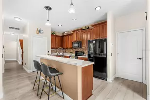 555 Carey Way, Orlando, FL 32825 - Photo 3