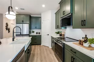 671 Clark St, Oviedo, FL 32765 - Photo 3