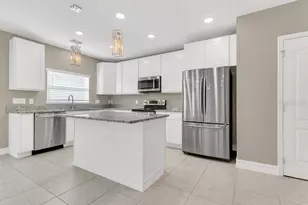 807 Glen Creek Ct, Fruitland Park, FL 34731 - Photo 13