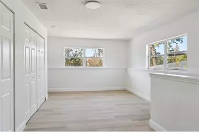4210 Dr Martin Luther King Jr Street S, Saint Petersburg, FL 33705 - Photo 13