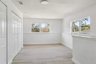 4210 Dr Martin Luther King Jr Street S, Saint Petersburg, FL 33705 - Photo 13