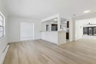 4210 Dr Martin Luther King Jr Street S, Saint Petersburg, FL 33705 - Photo 3