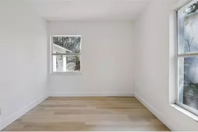 4210 Dr Martin Luther King Jr Street S, Saint Petersburg, FL 33705 - Photo 11