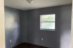 401 Kilgore St, Wildwood, FL 34785 - Photo 1