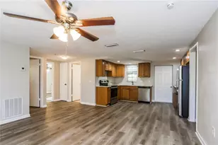 2922 Java Plum Ave, Sarasota, FL 34232 - Photo 3