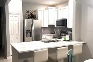 3672 Parkridge Cir, Sarasota, FL 34243 - Photo 11