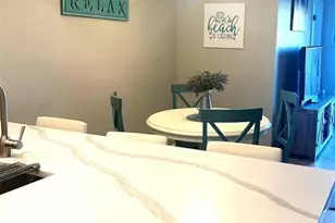 3672 Parkridge Cir, Sarasota, FL 34243 - Photo 13