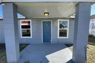 238 C St, Lake Wales, FL 33853 - Photo 1