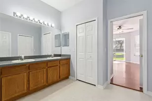 2237 Wintermere Pointe Dr, Winter Garden, FL 34787 - Photo 23