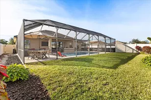 303 Lake Mariana Pl, Auburndale, FL 33823 - Photo 9