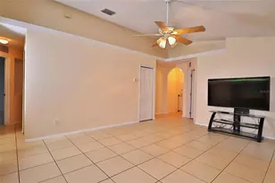 1007 Great Shady Ln, Orlando, FL 32825 - Photo 5