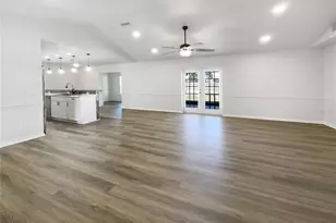 2334 W Price Blvd, North Port, FL 34286 - Photo 3