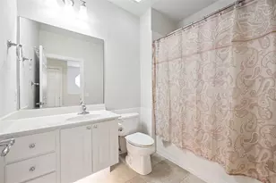 11827 James Bay Dr, Orlando, FL 32827 - Photo 23