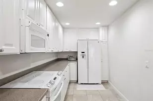 11827 James Bay Dr, Orlando, FL 32827 - Photo 15