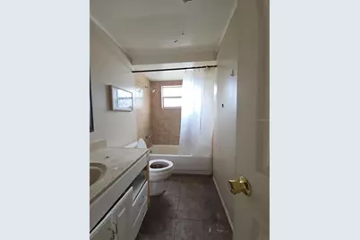 7441 1st Street N, Saint Petersburg, FL 33702 - Photo 13