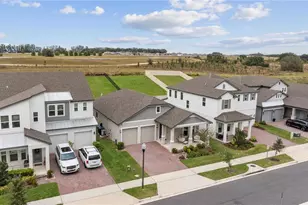 16025 Silver Brk Wy, Winter Garden, FL 34787 - Photo 1