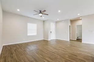 1408 E Lakeview Ave, Eustis, FL 32726 - Photo 3