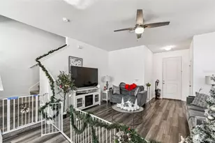 595 Preserve Pointe Blvd, Davenport, FL 33837 - Photo 9