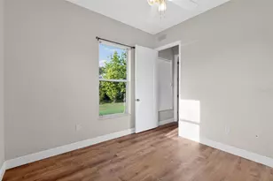 1216 Heavitree Ct, Sebring, FL 33876 - Photo 9