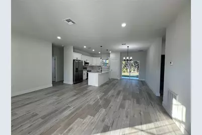 2097 W Hampshire Boulevard, Citrus Springs, FL 34434 - Photo 5