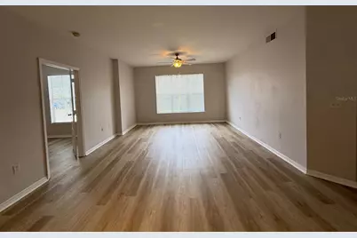 5506 Metrowest Boulevard #211, Orlando, FL 32811 - Photo 9