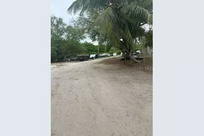 3525 D Rd, Loxahatchee Groves, FL 33470 - Photo 9