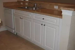 1420 Lake Baldwin Ln, Orlando, FL 32814 - Photo 3