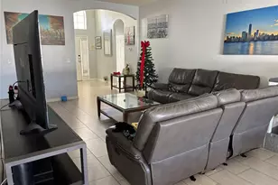 924 Emerald Green Ct, Kissimmee, FL 34746 - Photo 7