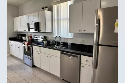 924 Emerald Green Court, Kissimmee, FL 34746 - Photo 11