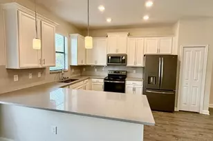 1220 Payne Stewart Dr, Davenport, FL 33896 - Photo 5