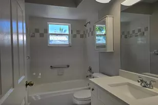 118 29th St NW, Bradenton, FL 34205 - Photo 7