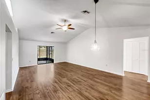 93 Hillside Dr, Eustis, FL 32726 - Photo 15