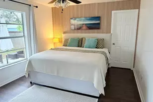 13272 Helm St, Largo, FL 33774 - Photo 9