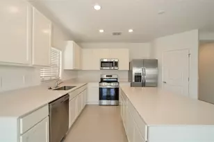 383 Puma Loop, Groveland, FL 34736 - Photo 13