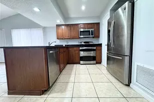 1742 Potomac Ct, Orlando, FL 32807 - Photo 3