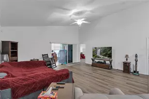 16627 Citrus Pkwy, Clermont, FL 34714 - Photo 13