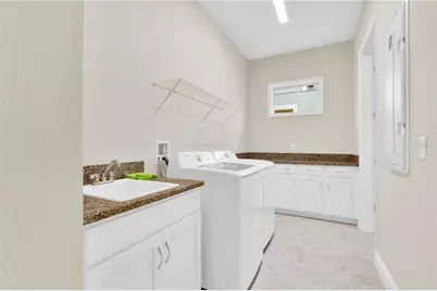 13333 Oakenshaw Lane, Orlando, FL 32832 - Photo 17