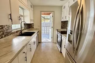 5300 18th St, Zephyrhills, FL 33542 - Photo 3