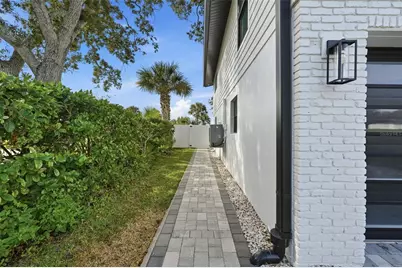 382 Riverside Drive, Ormond Beach, FL 32176 - Photo 17