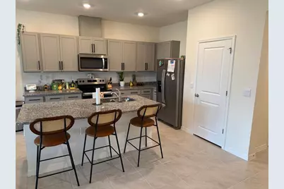 641 Preston Cove Drive, Saint Cloud, FL 34771 - Photo 11