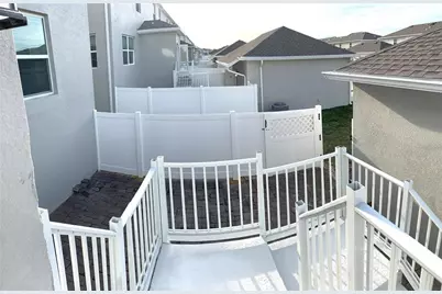 15609 Water Spring Boulevard, Winter Garden, FL 34787 - Photo 21