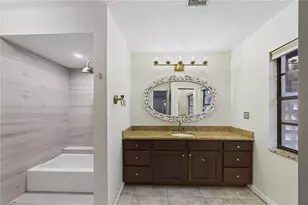 3264 Majestic Oak Dr, Saint Cloud, FL 34771 - Photo 51