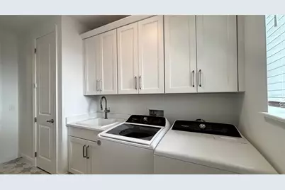 9233 Santorini Drive, Orlando, FL 32827 - Photo 25