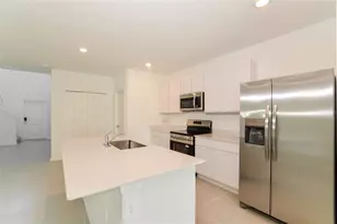 1538 Jessica Blvd, Winter Haven, FL 33884 - Photo 5