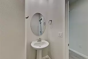 9372 Tecumseh Dr, Orlando, FL 32825 - Photo 15