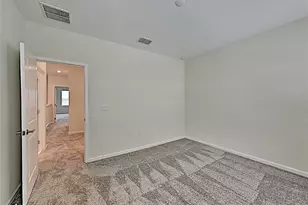 9372 Tecumseh Dr, Orlando, FL 32825 - Photo 11