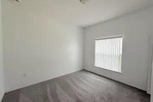 1001 Puget Ln, Kissimmee, FL 34759 - Photo 9