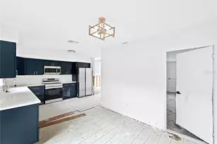 4701 Chancellor St NE, Saint Petersburg, FL 33703 - Photo 7